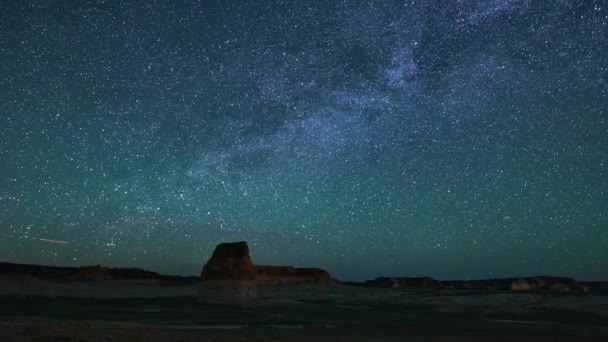 Timelapse Vía Láctea Estrellas Timelapse Lone Rock Lake Powell Utah — Vídeos de Stock