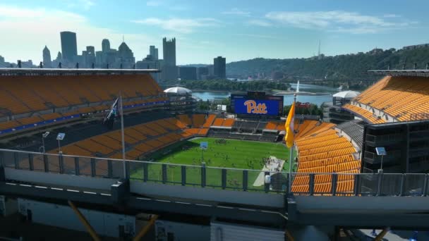 Fotbollsträning Acrisure Stadium Tidigare Heinz Field Pittsburgh Ncaa Fotboll Tema — Stockvideo