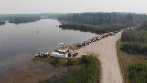 Drone Video Paddle Boarders Kayakers Cushman Lake Fairbanks Summer Day — Stok Video