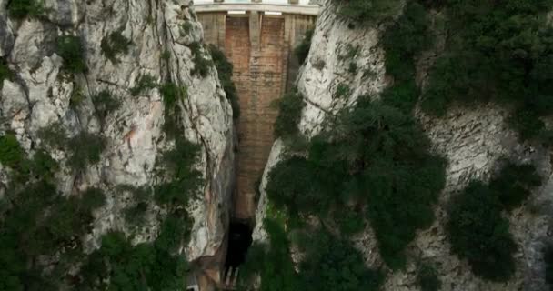 Aerea Tilt Drammatico Rivelare Diga Idroelettrica Spagna Durante Siccità Con — Video Stock