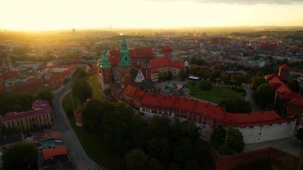 Salida Del Sol Sobre Castillo Real Wawel Cracovia Polonia Tiro — Vídeo de stock