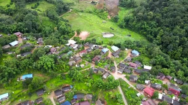 Powietrze Przelatujące Nad Wioską Karen Chiang Mai Terrace Farms Hillside — Wideo stockowe