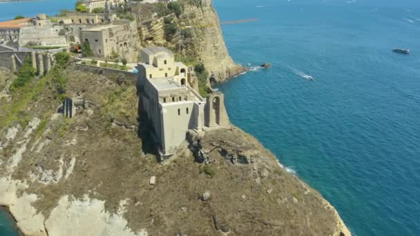Luftaufnahme Des Klosters Santa Margherita Nuova Drohne Zeigt Punta Dei — Stockvideo