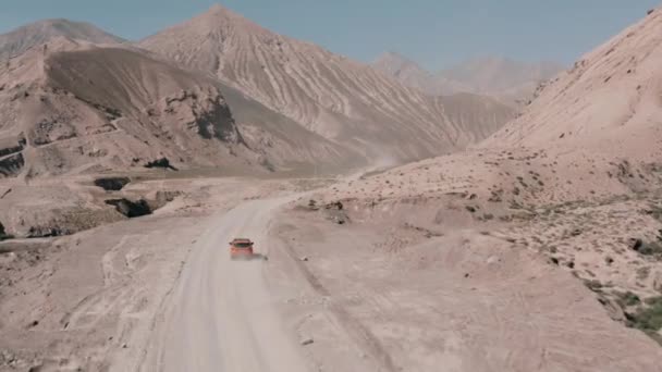 Viaje Por Carretera Carretera Del Cañón Polvoriento Provincia Qinghai China — Vídeos de Stock