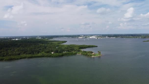 Ripresa Aerea Drone Boca Ciega Bay Situato Est Delle Spiagge — Video Stock