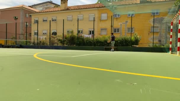 포르투갈 리스본에서 테니스 경기를 테니스 선수의 — 비디오