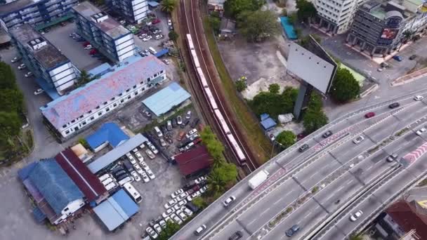 Tembakan Drone Dari Lalu Lintas Kota Kuala Lumpur Dan Jalan — Stok Video