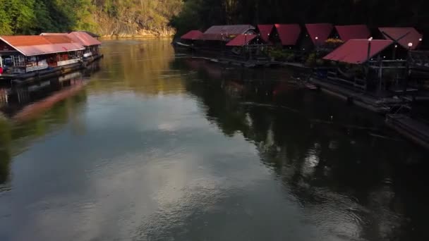 Stunning Drone Shot Flying Fast Charming Floating Village River Jungle — Stock Video