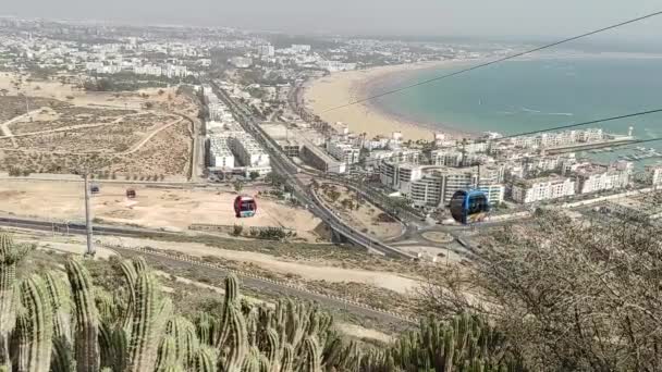 Kabelbaan Van Antenne Tram Tussen Oufella Piek Agadir Stad Marokko — Stockvideo