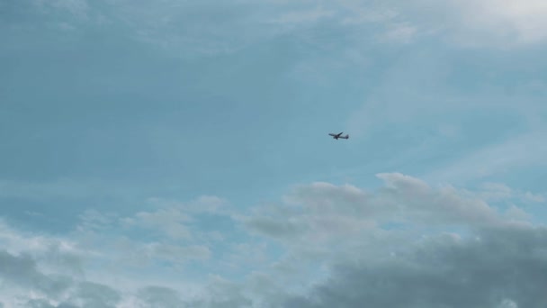 Avion Vole Dans Ciel — Video