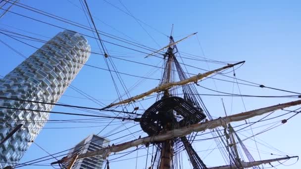 Лондонская Canary Wharf Aug 2022 Шведский Геборг Сфотографировал Корабль Пришвартованный — стоковое видео