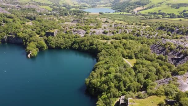 Vue Aérienne Dorothea Ardoise Carrière Minière Bois Dans Vallée Snowdonia — Video