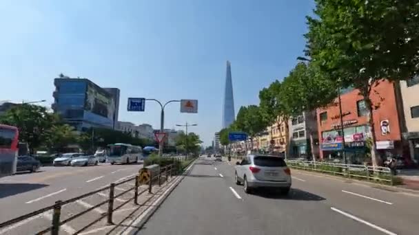 Sürücü Kabini Seul Şehir Merkezinde Yaz Günü Lotte Dünya Kulesi — Stok video