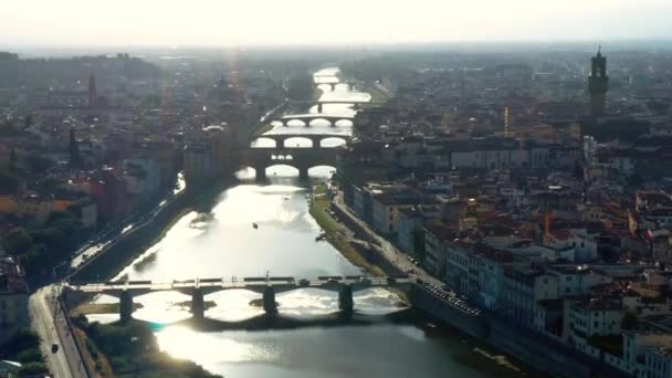 Pontes Que Estendem Sobre Rio Arno Com Águas Brilhantes Florença — Vídeo de Stock