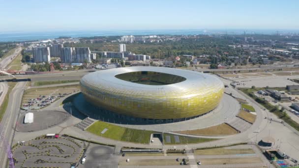 Strzał Długich Orbitach Nad Stadionem Gdańskim Siedziba Lechia Soccer Team — Wideo stockowe