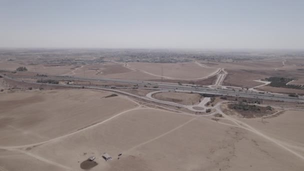 Száraz Mezők Föld Nélküli Légi Felvételei Beduin Sátrakkal Földön Nagy — Stock videók