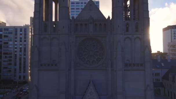 Retire Vista Aérea Icônica Catedral Grace Com Janela Central Pedra — Vídeo de Stock