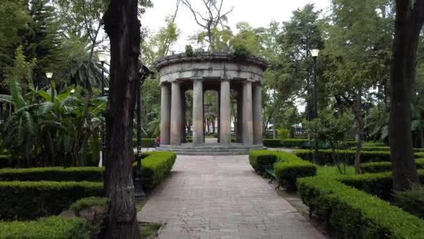 Drone Flying Unique Centered Monument Jardin Santiago Tlatelolco Πόλη Του — Αρχείο Βίντεο