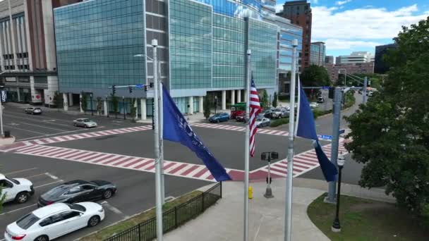 Drapeaux Université Connecticut États Unis Uconn Intersection Stamford — Video