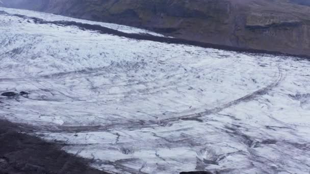 Imponerande Stor Isyta Krympande Glaciär Island Mulet Väder — Stockvideo