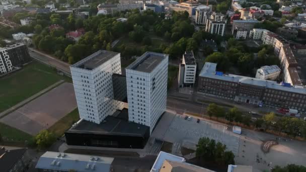 Imágenes Drones Del Edificio Del Superministerio Tallin Ministerio Finanzas Ministerio — Vídeos de Stock