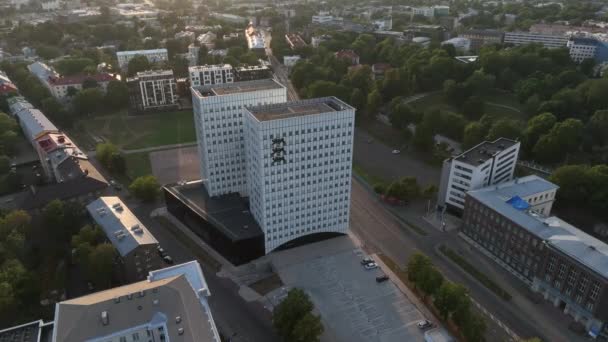Edificio Superministerios Tallin Ministerio Hacienda Ministerio Economía Comunicaciones Ministerio Asuntos — Vídeos de Stock