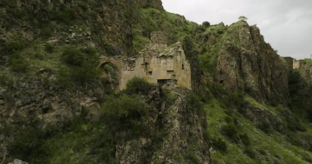 Ερειπωμένο Φρούριο Ένα Λόφο Μια Μεσαιωνική Πόλη Στο Samtskhe Javakheti — Αρχείο Βίντεο