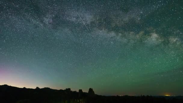 Santo Grial Vía Láctea Timelapse Con Resplandor Aire Transición Noche — Vídeos de Stock