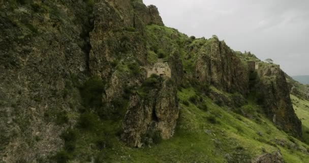 Flying Remains Tmogvi Fortress Hilltop Samtskhe Javakheti Georgia Výstřel Vzdušného — Stock video