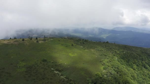 Drone Landscape Parallax Shot Mountain Top Cloudy Overcast Day Sun — Stock Video