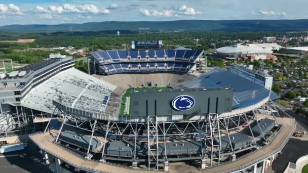 Bäverstadion State College Penn State Antenn Med Blå Himmel — Stockvideo