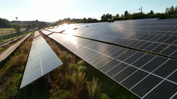 Planta Painéis Solares América Rural Tema Das Energias Renováveis Verdes — Vídeo de Stock