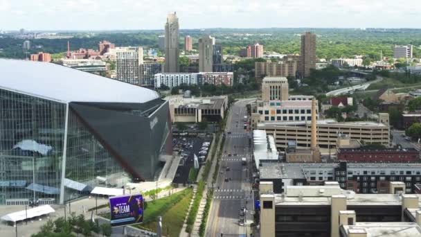 Aerial South 6Th Street Bredvid Bank Stadium Minneapolis Minnesota — Stockvideo