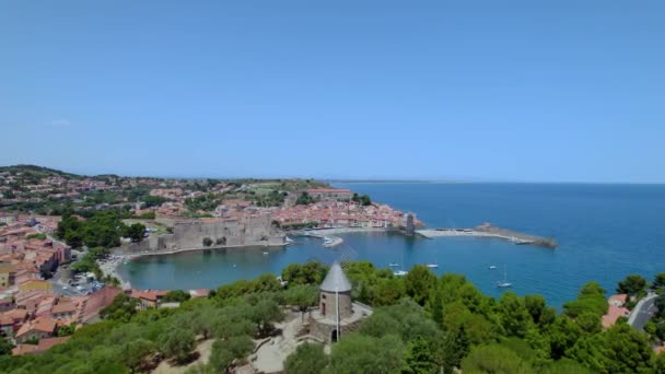 Slavný Vesnický Letecký Záběr Collioure Jižní Francii — Stock video