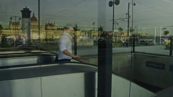 Man Woman Traveling Escalator Going Underground Escalator Building Made Glass — Stock Video