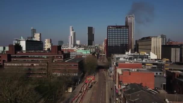 Luchtdrone Vlucht Langs Enire Lengte Van Oxford Road Manchester City — Stockvideo