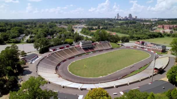 Luchtfoto Bowman Gray Stadium Winston Salem North Carolina — Stockvideo