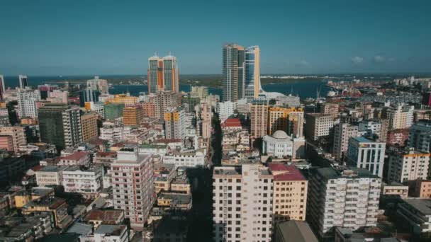 坦桑尼亚达累斯萨拉姆的空中城市景观 — 图库视频影像