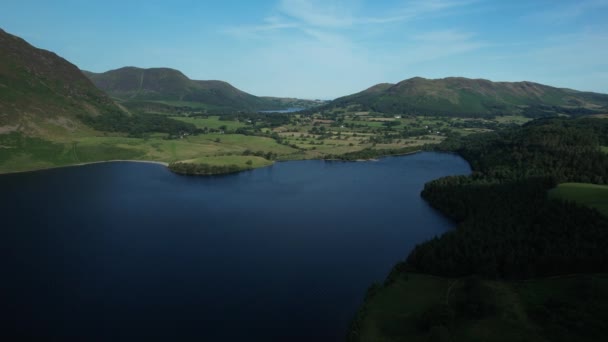 Αεροφωτογραφία Πάνω Από Crummock Water Loweswater Στο Βάθος Lake District — Αρχείο Βίντεο