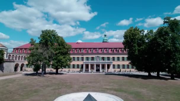 Fast Travel Front Entrance Sondershausen Palace Fly Back — Stock Video