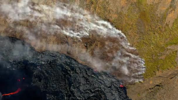 Kouř Stoupá Blízkosti Horké Lávové Pole Během Effusive Eruption Geldingadalir — Stock video