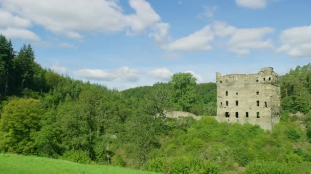 Zamek Ruiny Balduinseck Słoneczny Dzień Rheinland Pfalz Niemcy — Wideo stockowe