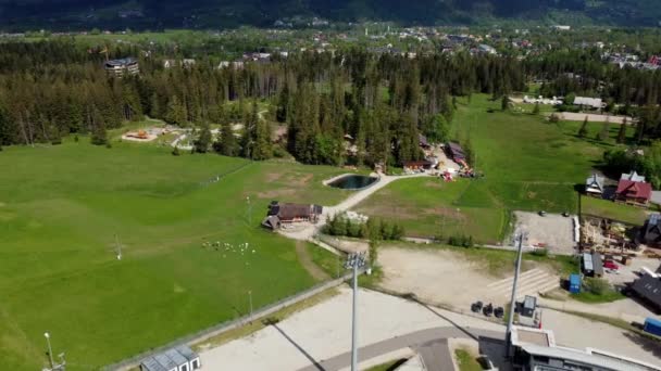 Letí Kolem Velkého Krokiew Wielka Krokiew Ski Jumping Hill Tatrách — Stock video