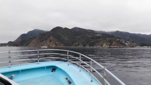 Ferry Entrando Porto Avalon Califórnia Catalina Island — Vídeo de Stock