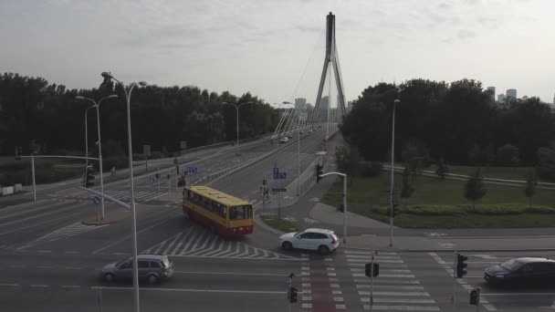 Filmato Aereo Drone Ponte Varsavia Polonia Con Traffico Che Scorre — Video Stock