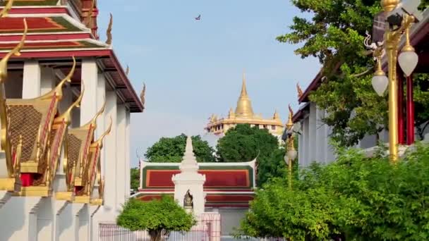 Vacker Och Elegant Thai Temple Exteriör Design Utomhus — Stockvideo