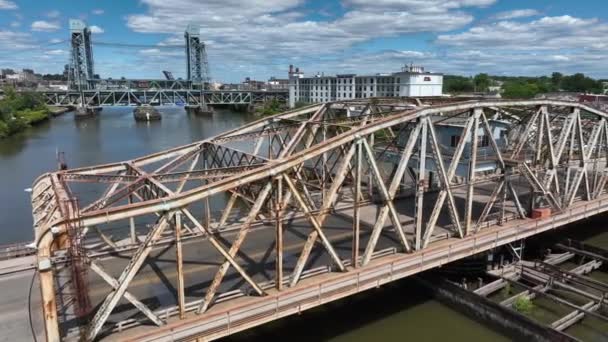 Γέφυρα Της Οδού Μπριτζ Στο Νιούαρκ Παλιά Σκουριασμένη Γέφυρα Που — Αρχείο Βίντεο
