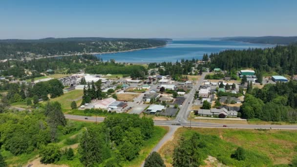 Veduta Aerea Della Comunità Freeland Whidbey Island Con Autostrada Principale — Video Stock