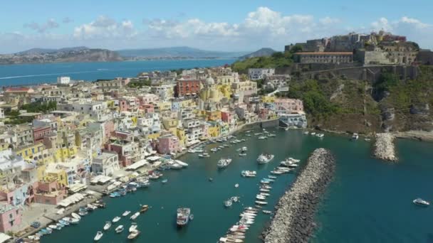 Vista Aérea Cidade Velha Procida Porto Golfo Napoli Itália Drone — Vídeo de Stock