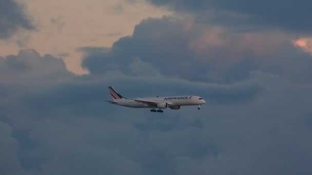 Aereo A350 Air France Che Vola Cielo Tramonto Con Alcune — Video Stock